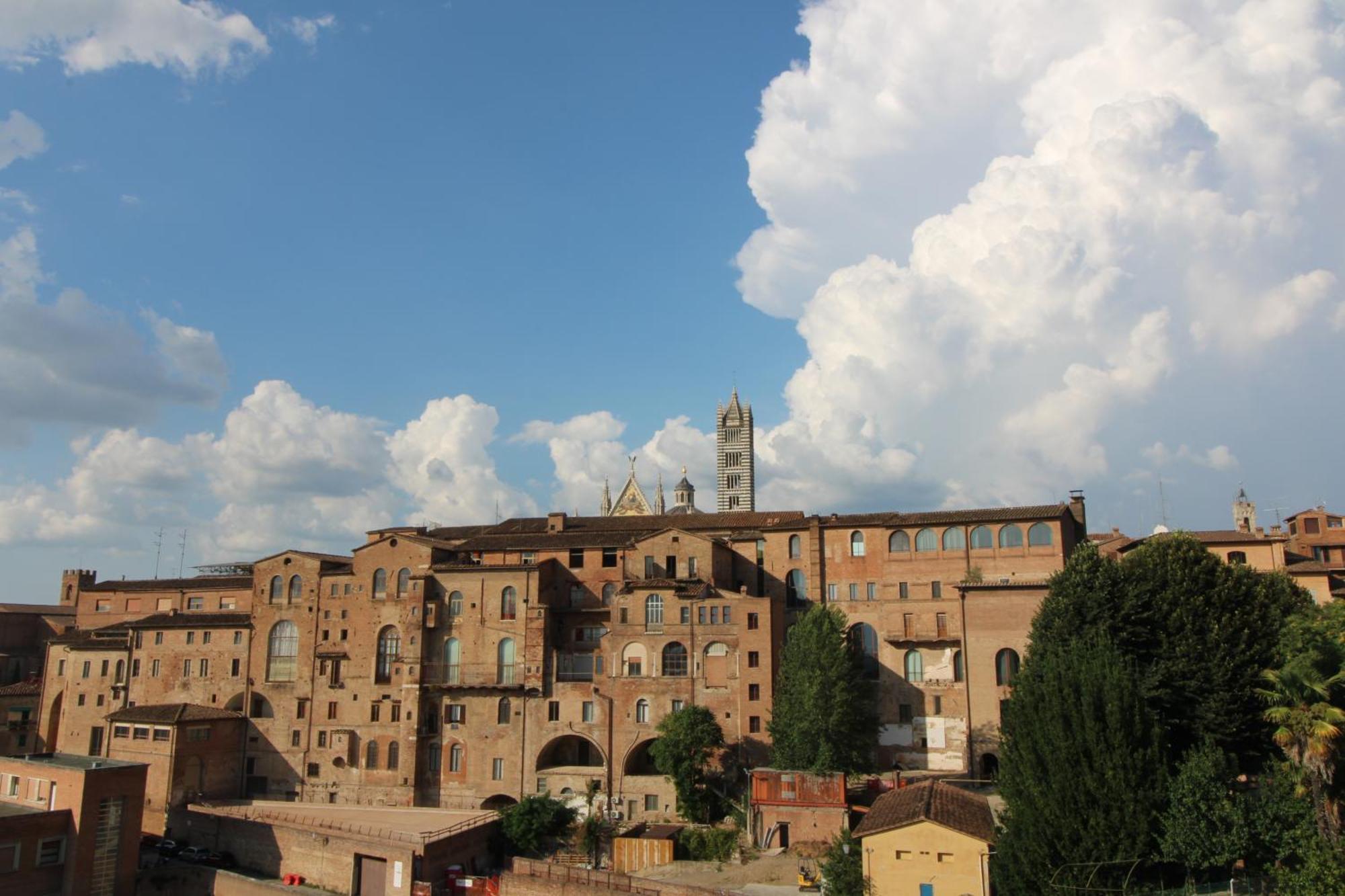 The View Apartment Siena Exterior photo