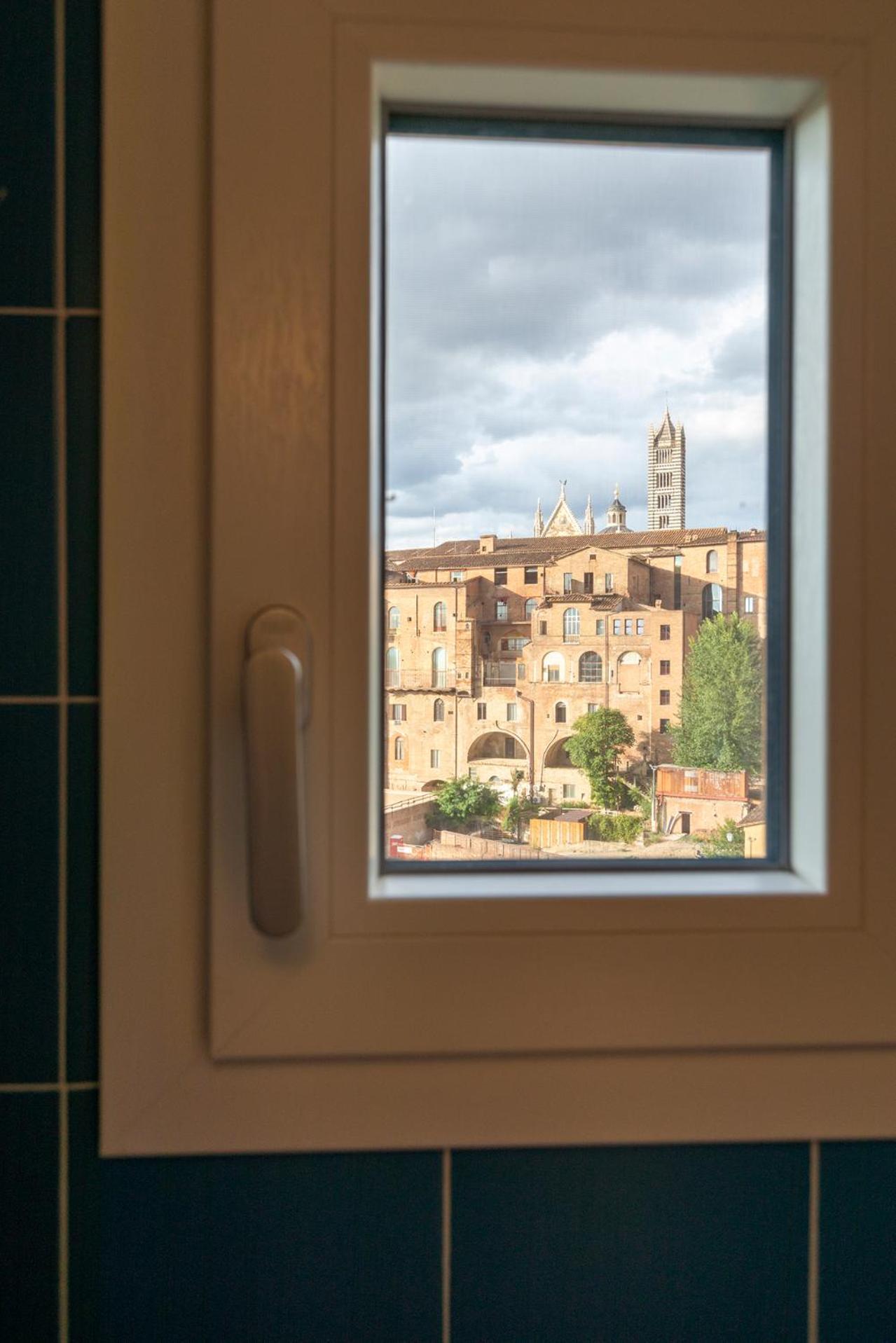 The View Apartment Siena Exterior photo